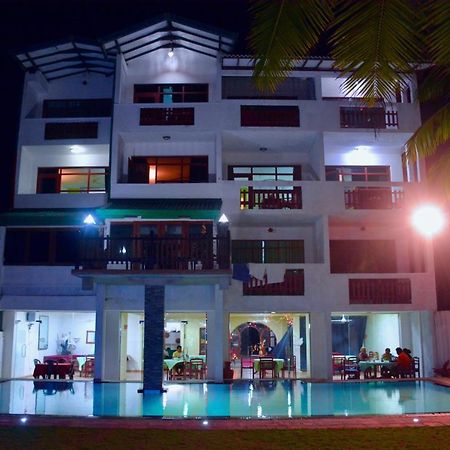 Southern Star Hotel Bentota Eksteriør bilde